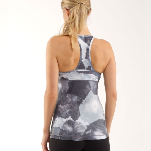 Lululemon Deep V Tank White Coal Tinted Canvas Super- size 8 - Picture 2 of 6